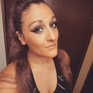 Meet your Posher, Sierra